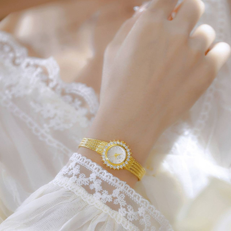 ساعت مچی زنانه بی سیستر اورجینال bee sister